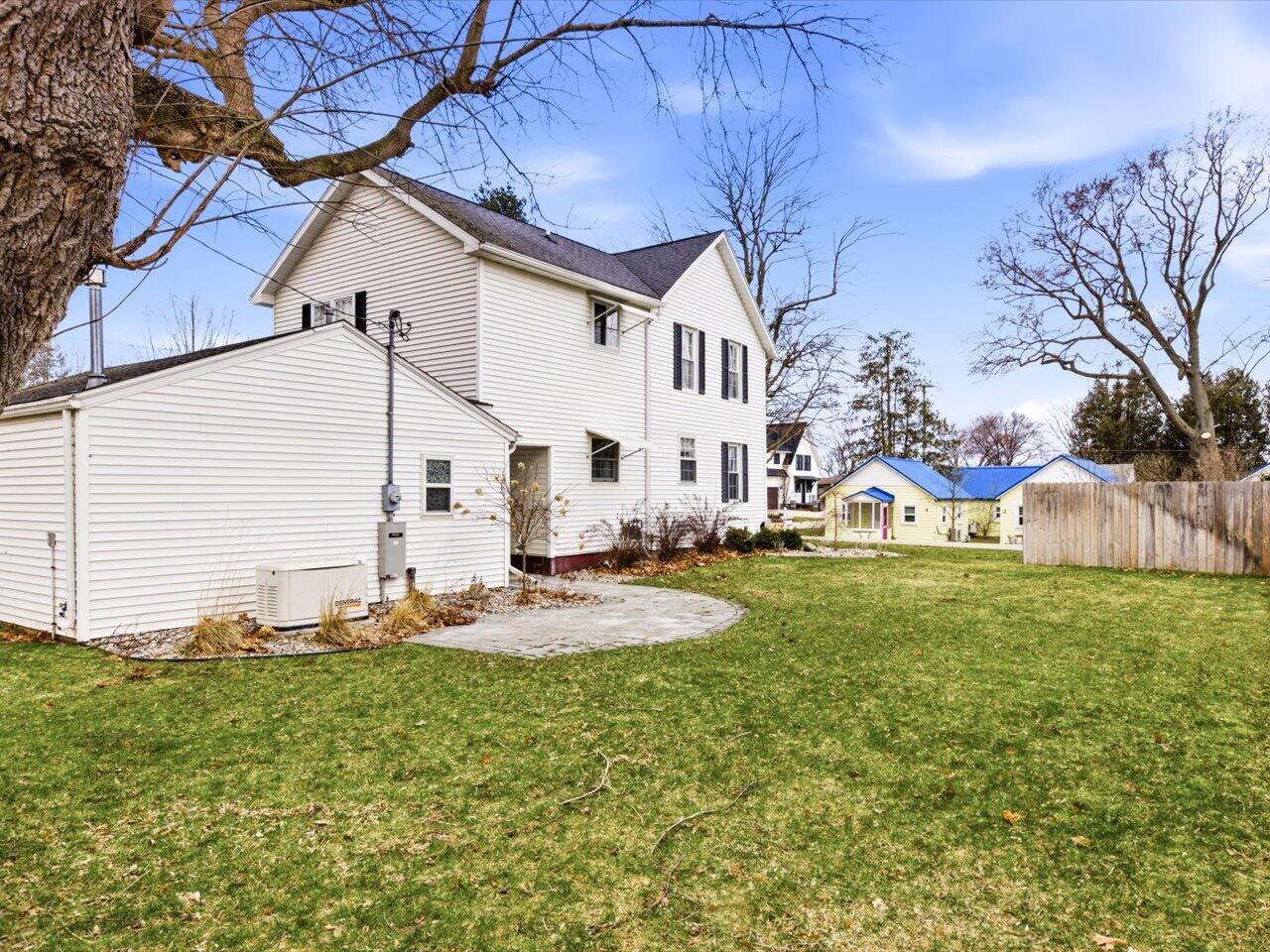 119 Union Street Property Photo 31