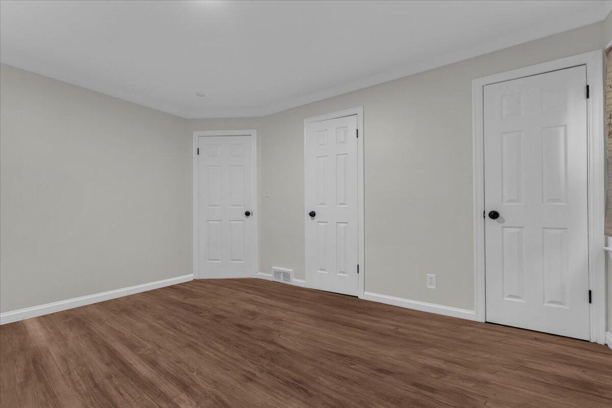 17217 Plainview Avenue Property Photo 19
