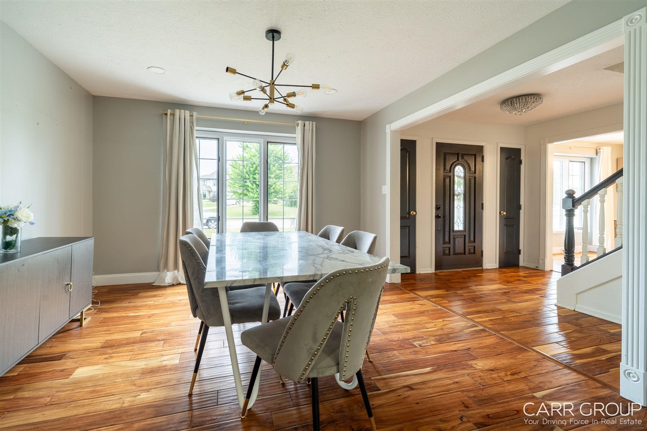 1286 Bentree Property Photo 20