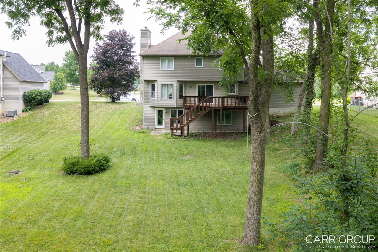 1286 Bentree Property Photo 52