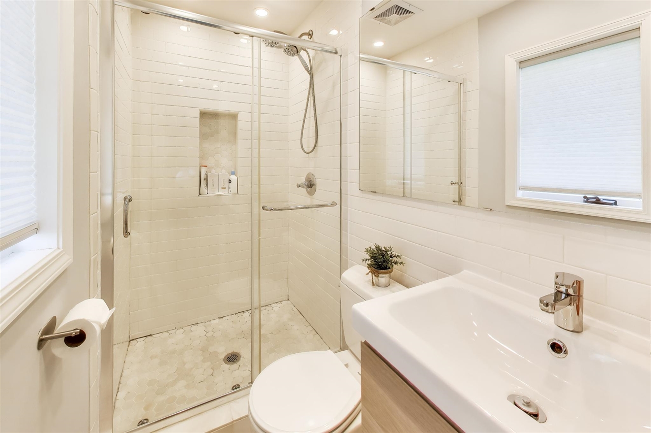 4015 Silver Oaks Drive Property Photo 17
