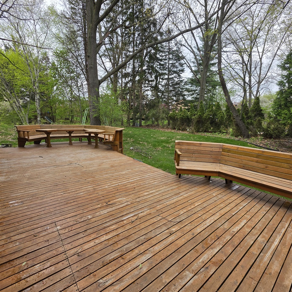 30129 Deer Run Property Photo 3