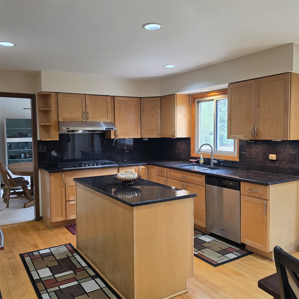 30129 Deer Run Property Photo 8