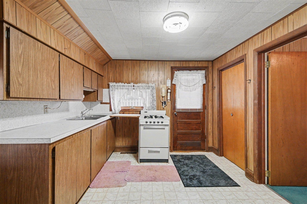 12093 Winans Drive Property Photo 8