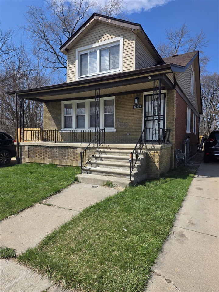 13395 Hampshire Street Property Photo 3