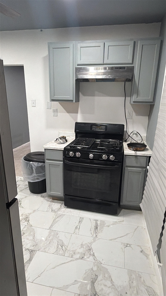 13395 Hampshire Street Property Photo 6
