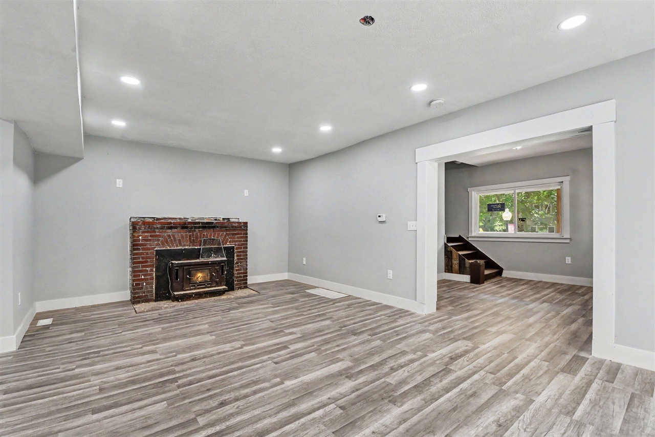 315 N Dexter Street Property Photo 6