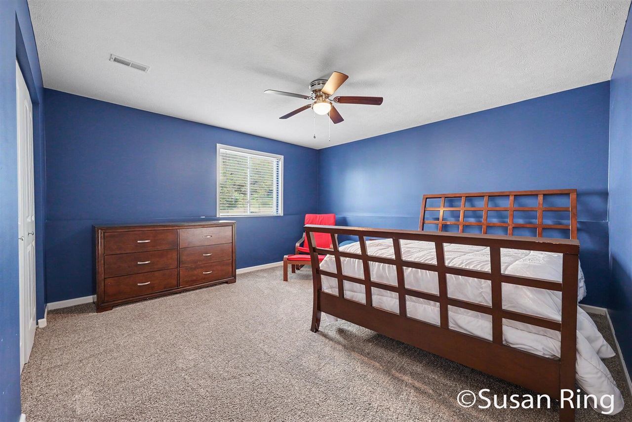 282 Vansen Drive Property Photo 22