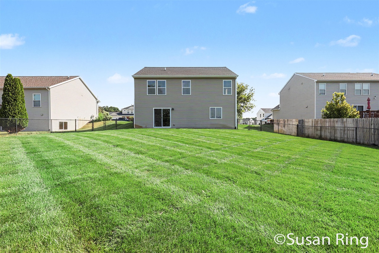282 Vansen Drive Property Photo 31