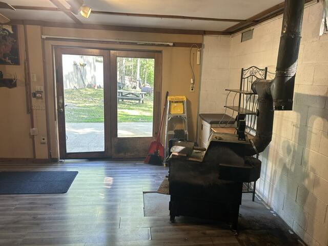 9841 River Road Property Photo 9