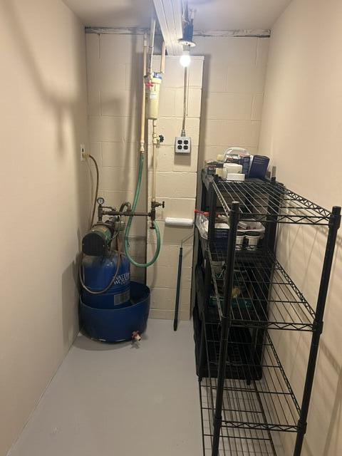 9841 River Road Property Photo 16