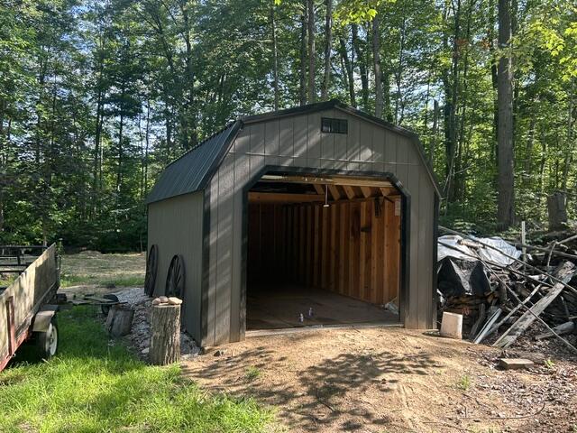 9841 River Road Property Photo 17