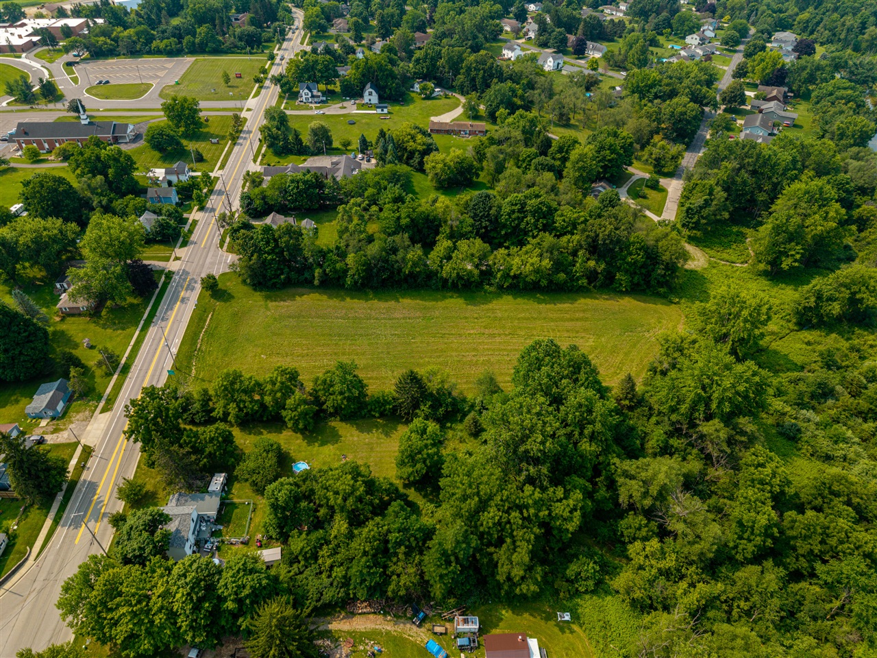 02 River Bend Property Photo 4