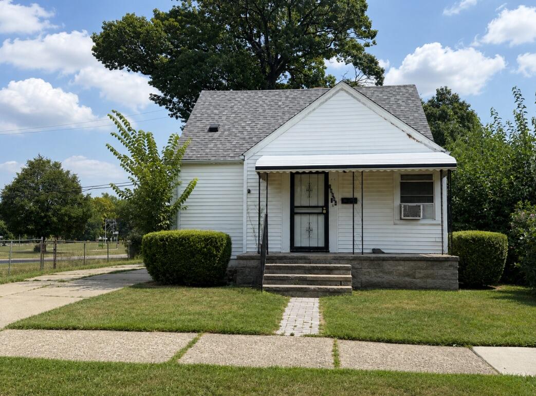 19746 Justine Street Property Photo 1