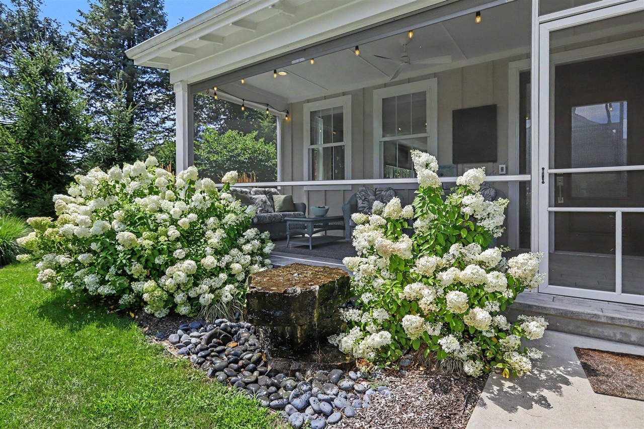 8241 Thimbleweed Trail Property Photo 28