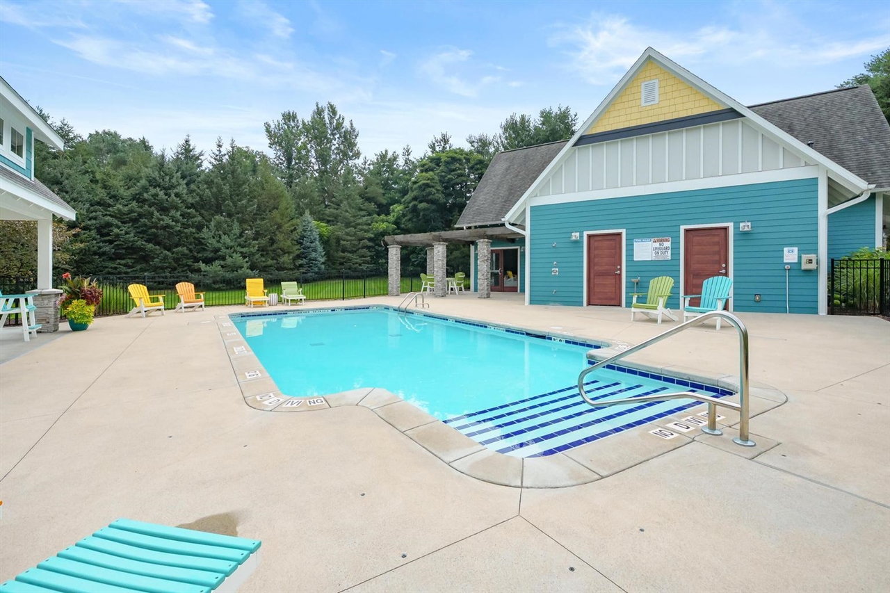 8241 Thimbleweed Trail Property Photo 35