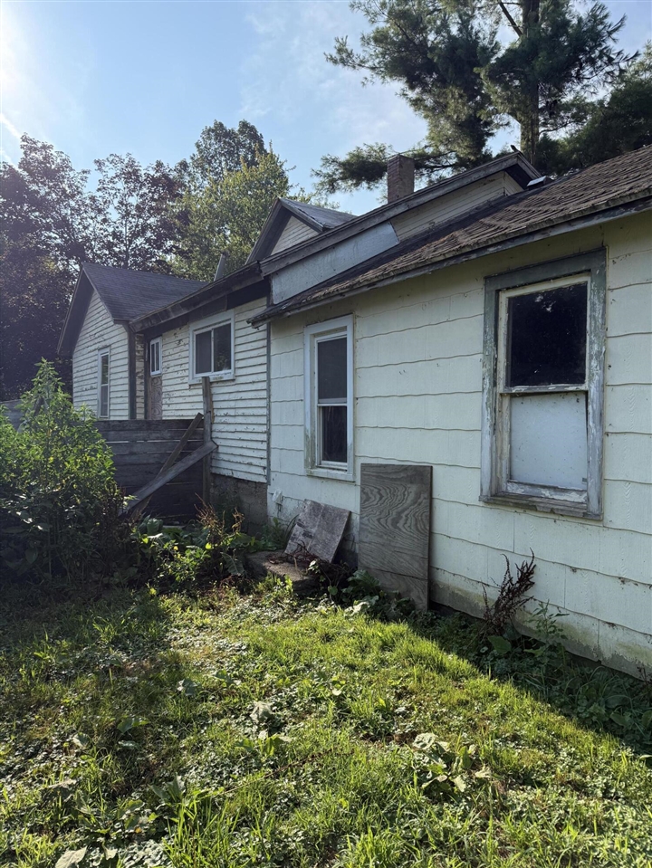 605 N Main Street Property Photo 5