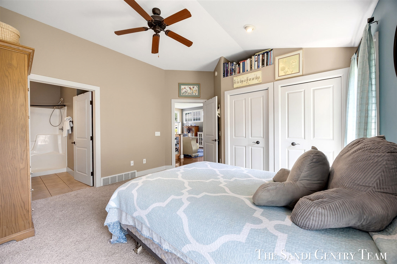 17644 Dustin Drive Property Photo 26
