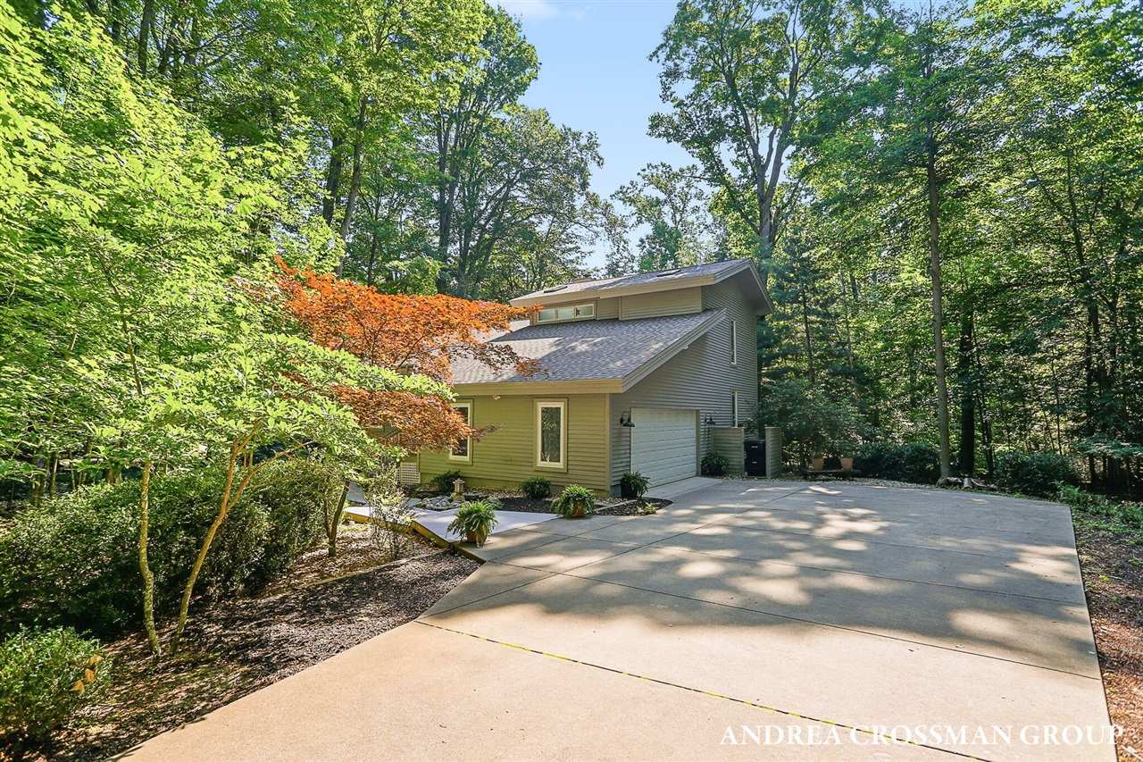 1215 Ash Drive Property Photo 49