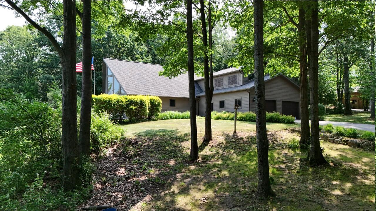 4821 Crescent Beach Road Property Photo 13