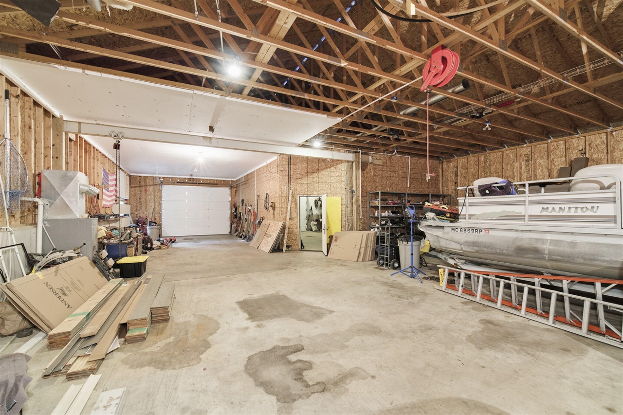 4821 Crescent Beach Road Property Photo 74