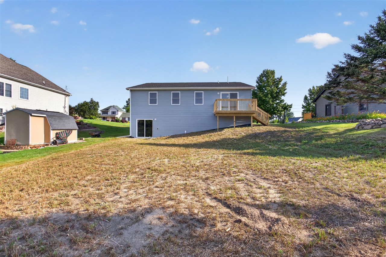 14869 Hilltop Drive Property Photo 38