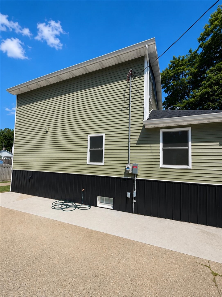 412 4th Avenue Property Photo 18