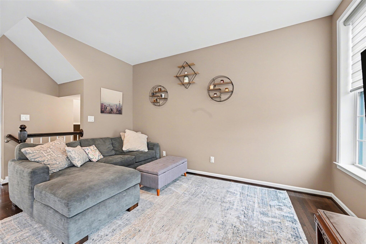 2733 S Spurway Drive Property Photo 11