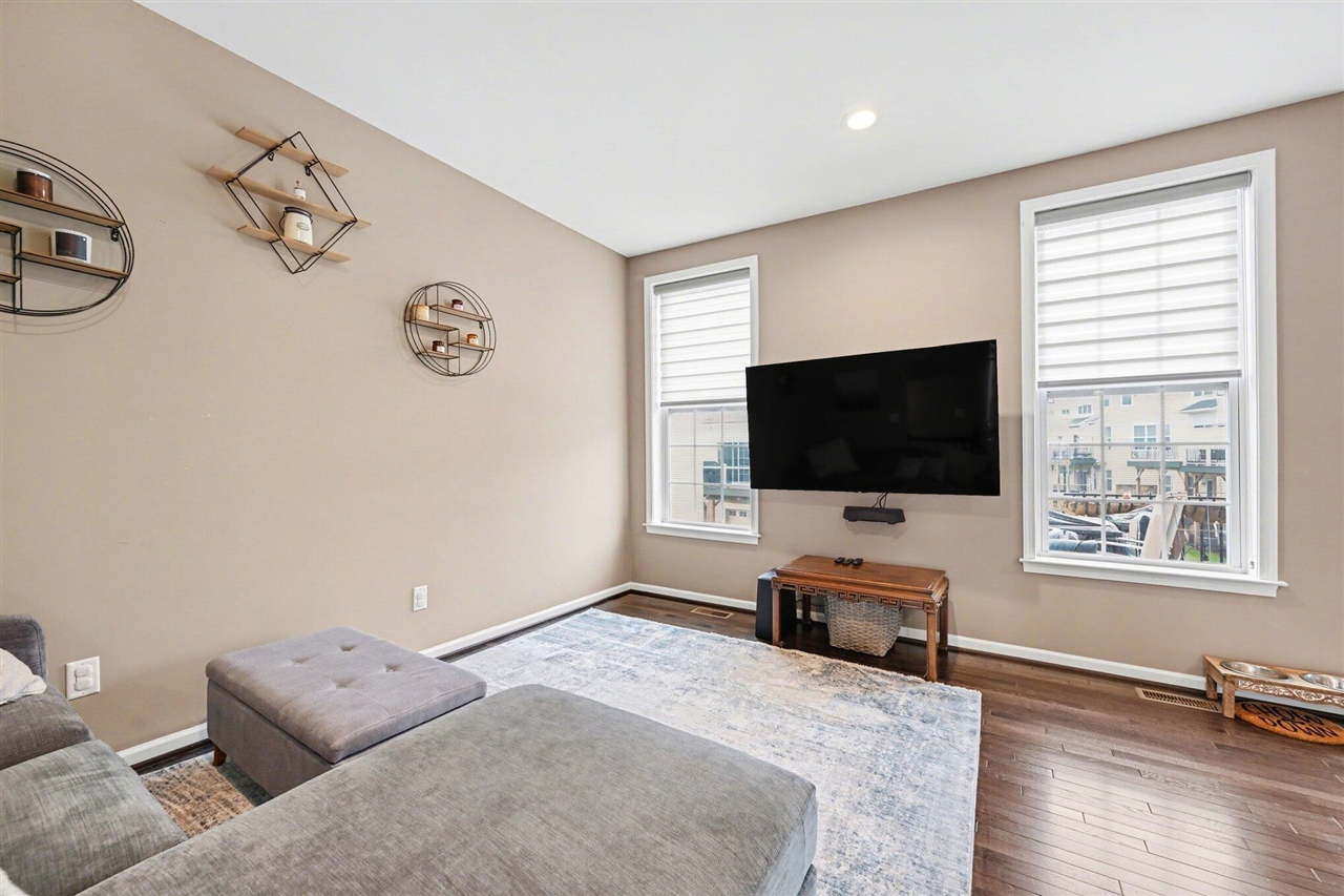 2733 S Spurway Drive Property Photo 13