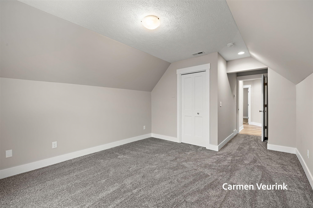10971 Lance Avenue Property Photo 40