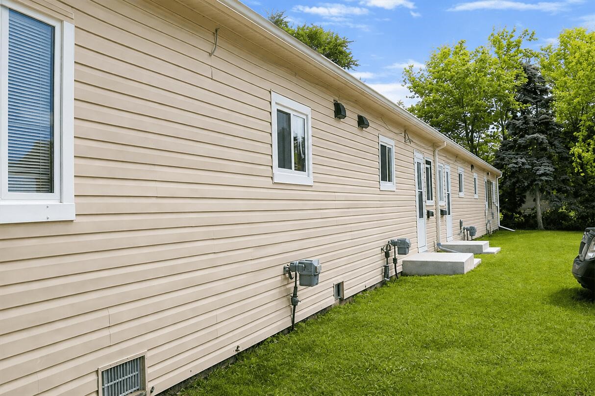 32462 Lenawee Court Property Photo 1