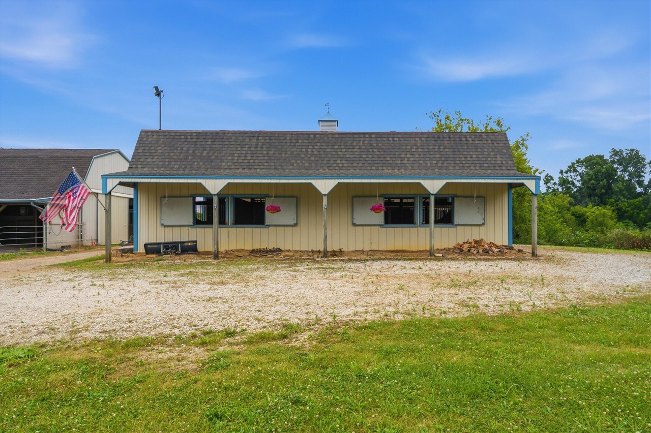 7310 Steinbach Road Property Photo 26