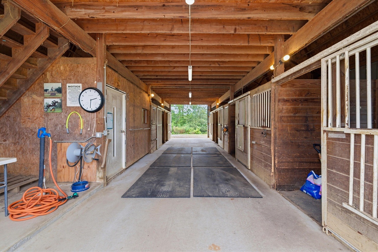 7310 Steinbach Road Property Photo 33