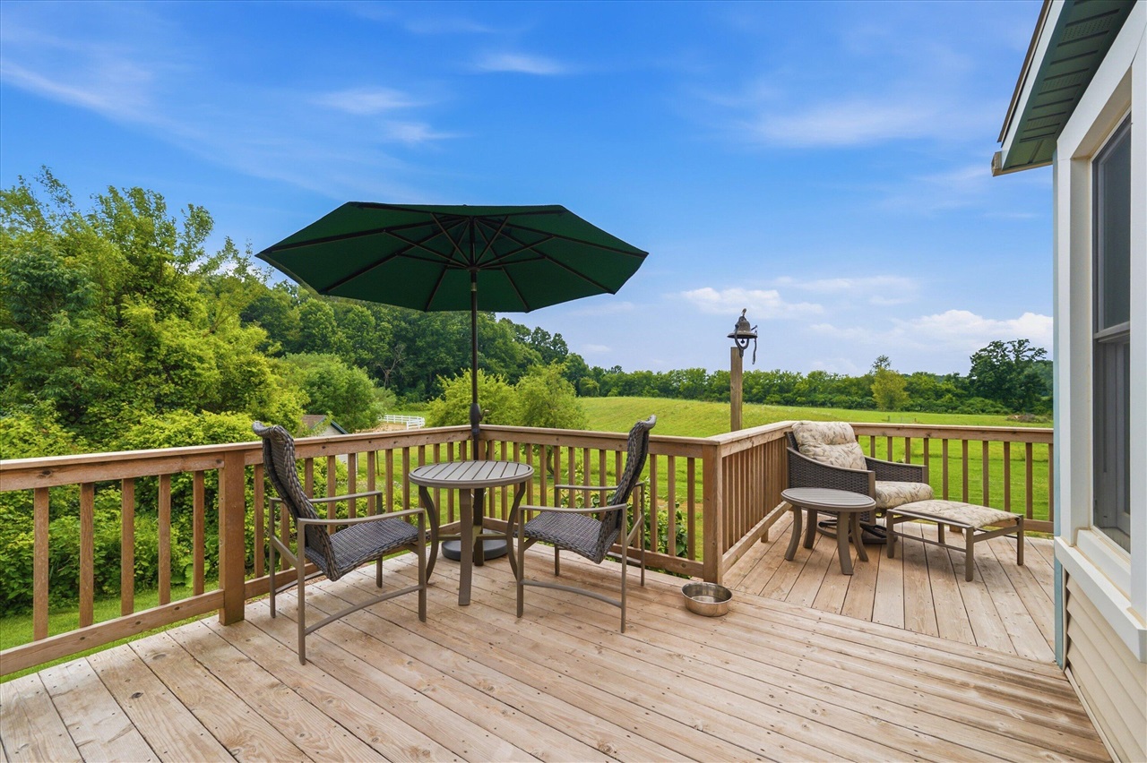 7310 Steinbach Road Property Photo 43