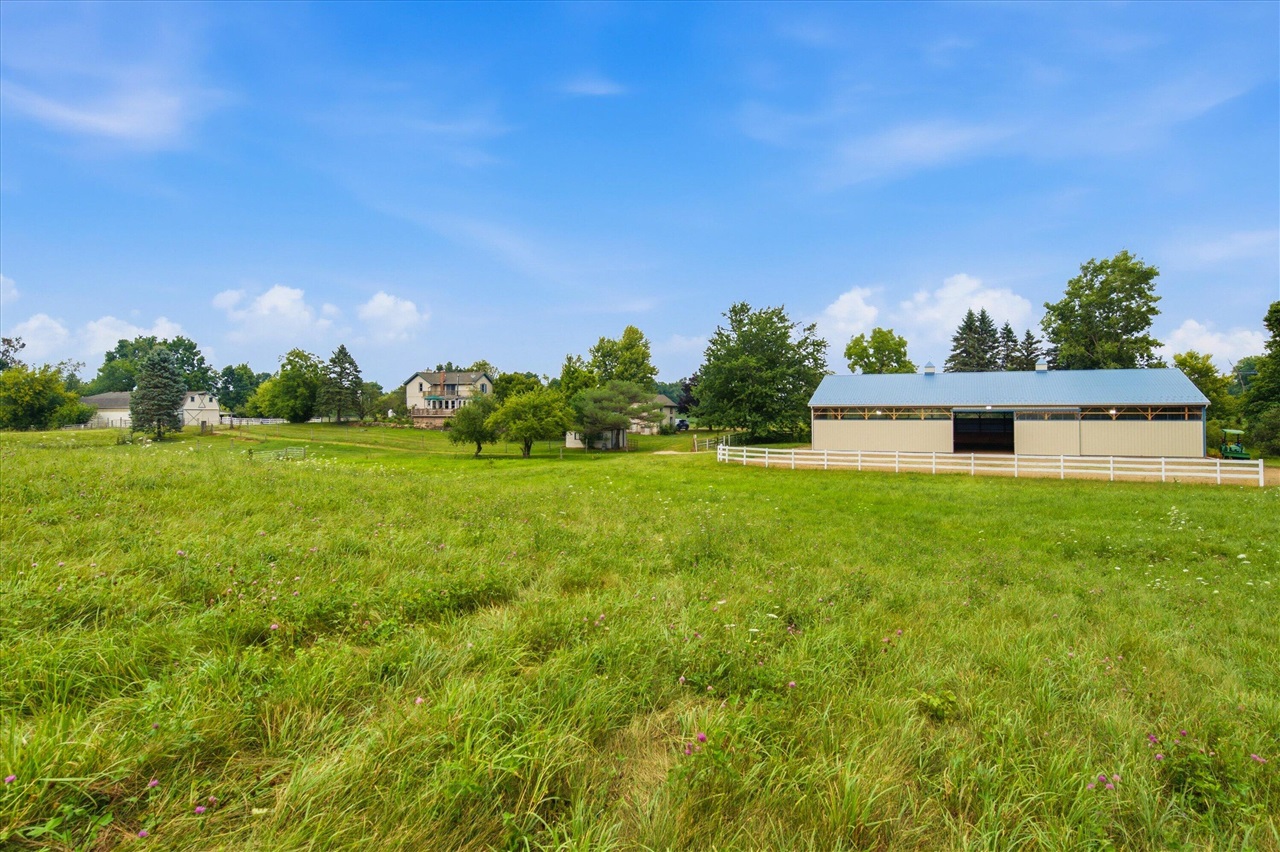 7310 Steinbach Road Property Photo 49