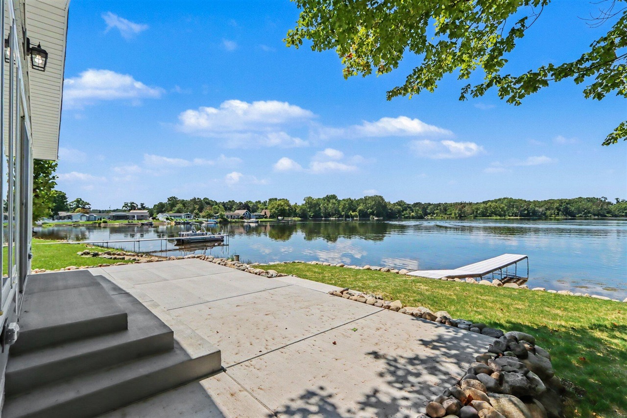 52070 Lake Avenue Property Photo 23