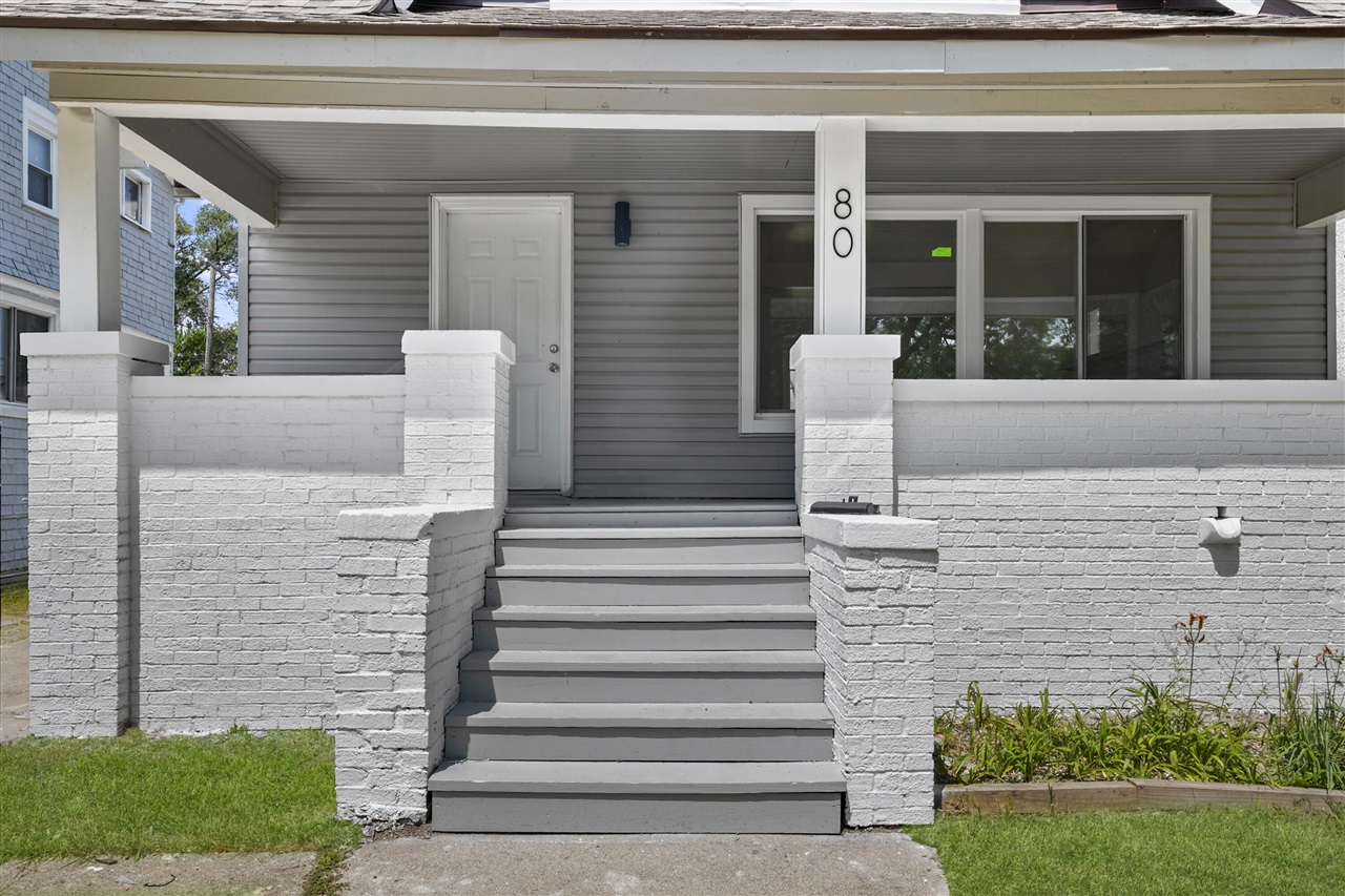 80 Louise Street Property Photo 3