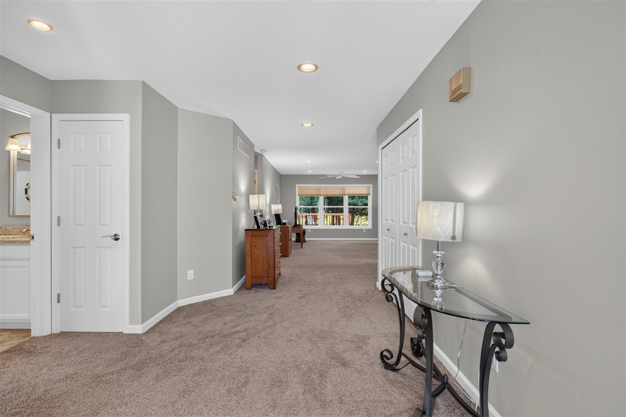 3723 Terrace Hills Lane Property Photo 7