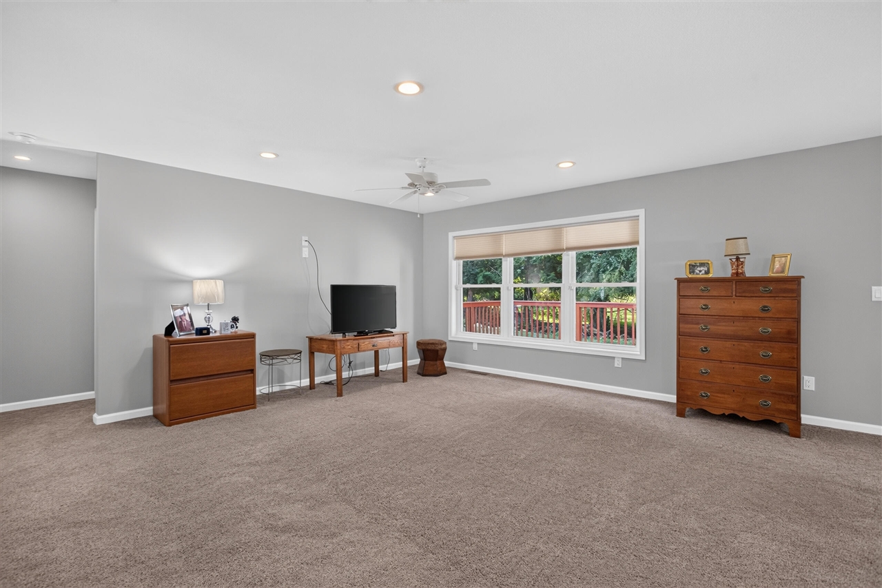 3723 Terrace Hills Lane Property Photo 12