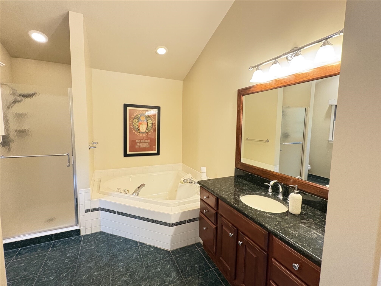 7708 Hunters Pointe Property Photo 35