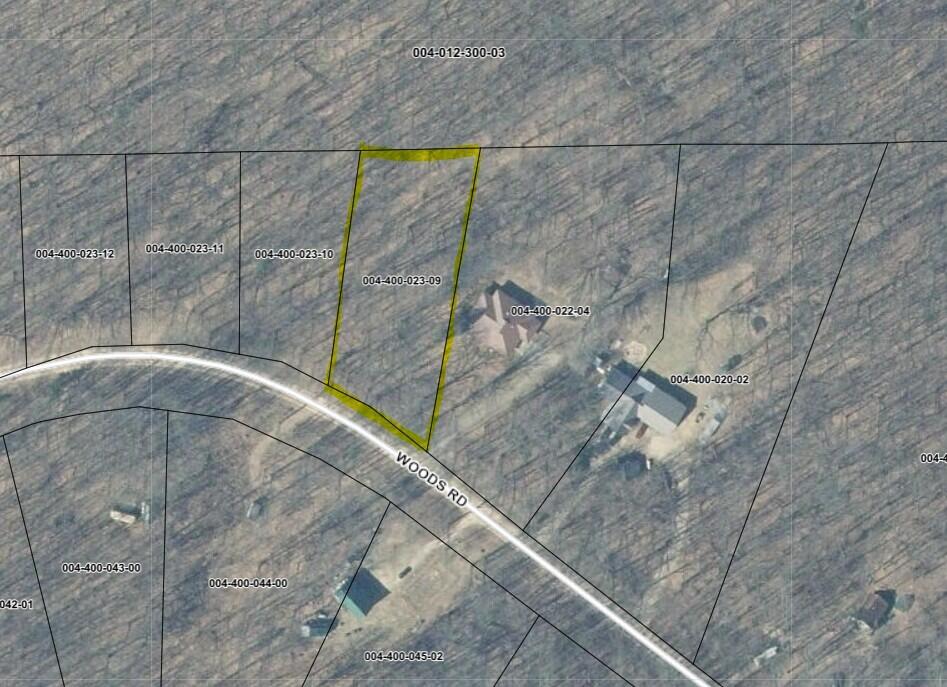 WOODS DR Property Photo 1