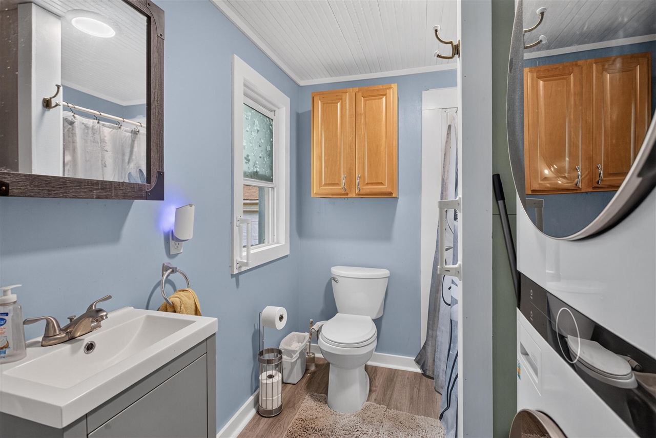 302 Cass Avenue Property Photo 22