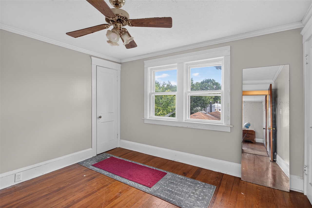 302 Cass Avenue Property Photo 30