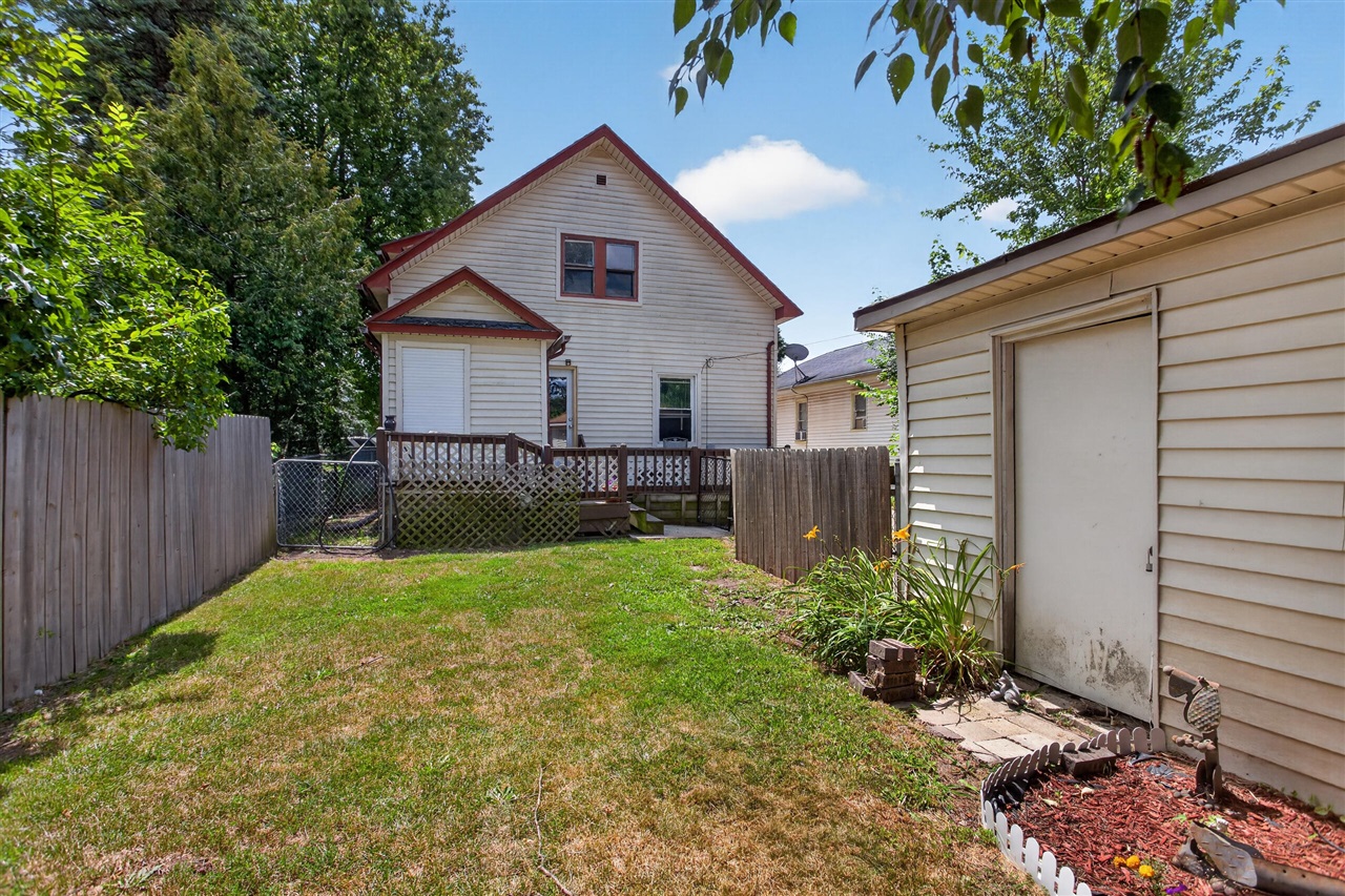 302 Cass Avenue Property Photo 44
