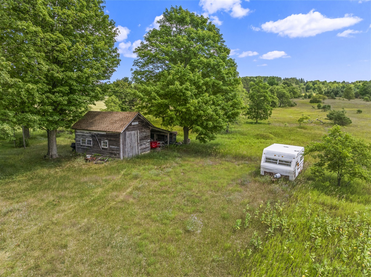 16743 Marilla Road Property Photo 3