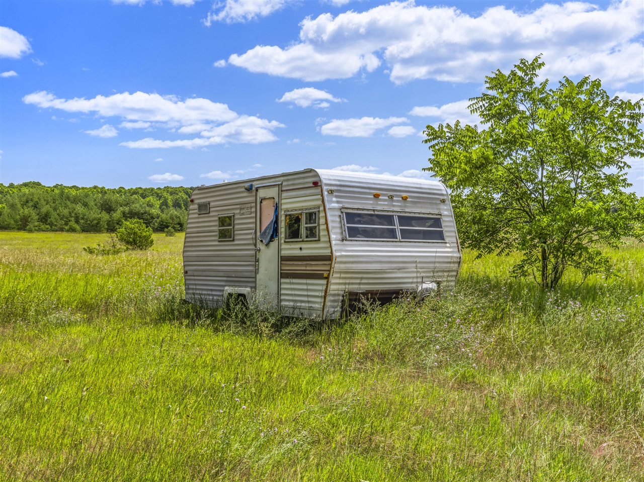 16743 Marilla Road Property Photo 12
