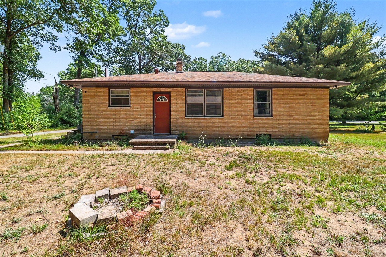 6325 Durham Road Property Photo 4