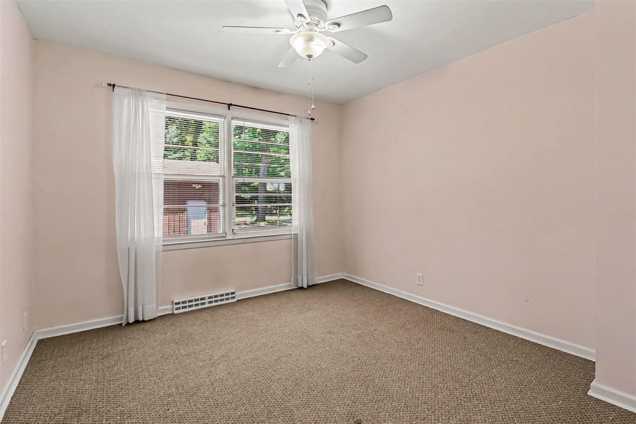 6325 Durham Road Property Photo 10