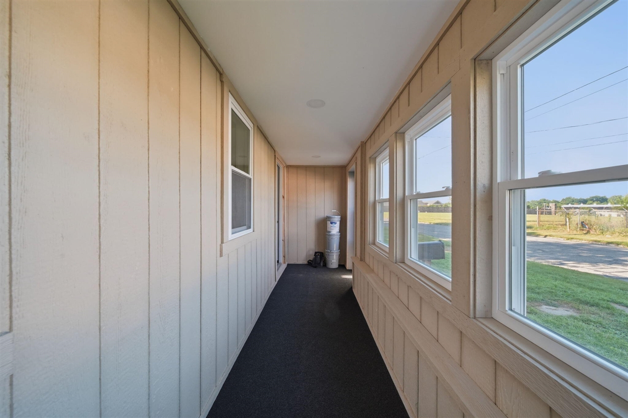 1025 Hamilton Street Property Photo 5