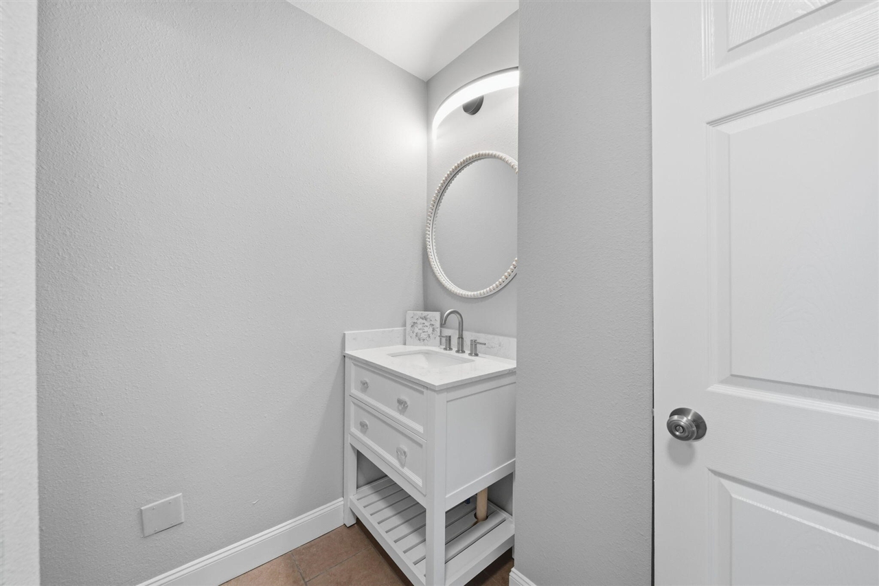 1025 Hamilton Street Property Photo 24